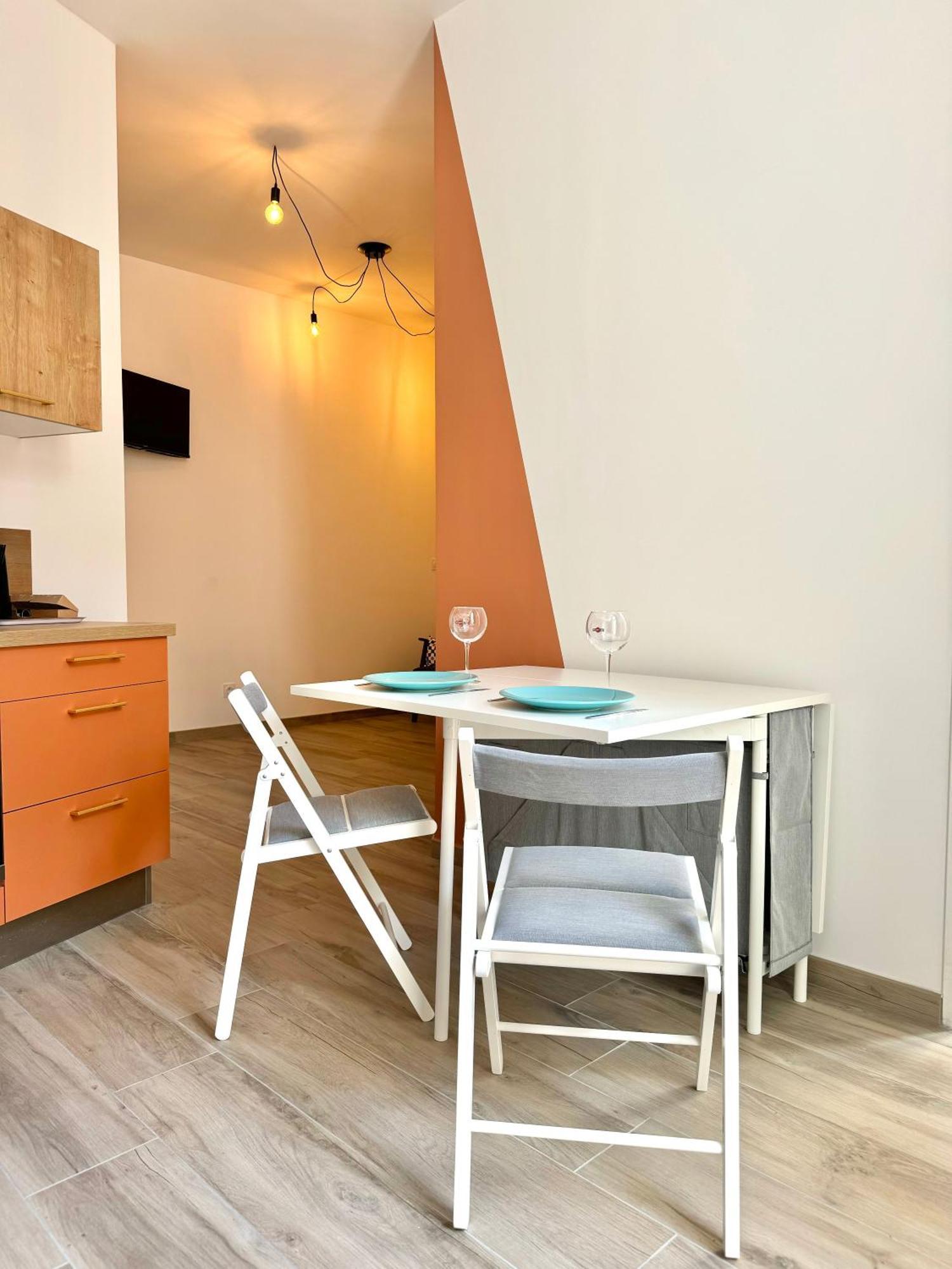 Appartement Secteur Gare Et Place De La Comedie, Wifi & Climatisation Montpellier Eksteriør billede